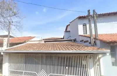 Casa com 3 quartos à venda no jardim américa, jacareí  por r$ 750.000