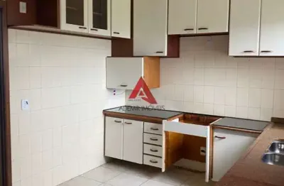 Apartamento com 3 quartos para alugar no centro, jacareí  por r$ 4.000