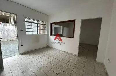 Casa com 2 quartos para alugar no jardim yolanda, jacareí  por r$ 1.650