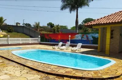 Chácara / sítio com 5 quartos à venda no Parque Agrinco, Guararema  por R$ 1.400.000