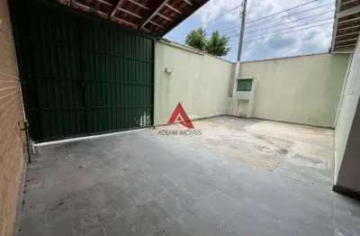 Casa com 2 quartos para alugar no Jardim Santa Maria, Jacareí  por R$ 1.800