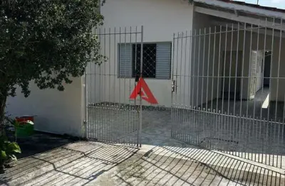 Casa com 2 quartos à venda no Jardim Maria Amélia, Jacareí  por R$ 300.000