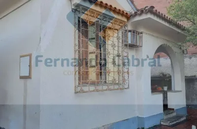 Casa à venda no bairro de fátima, duas casas no mesmo terreno.