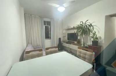 Apartamento à venda em icaraí, todo reformado, inclusive parte elétrica e hidráulica.