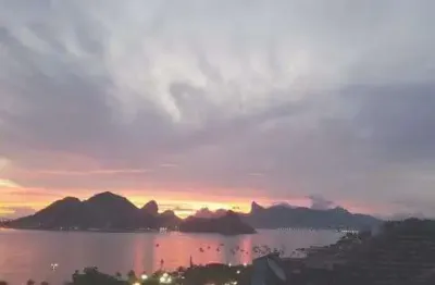 Casa com 4 quartos à venda no São Francisco, Niterói 