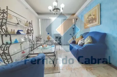 Apartamento à venda no centro, ao lado rio cricket com dois dormitórios.