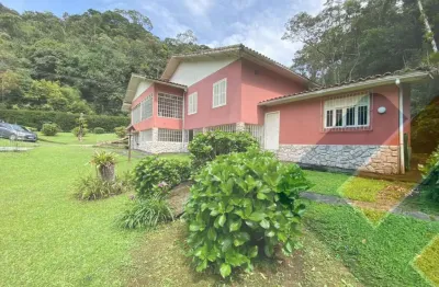 Casa com 3 quartos à venda no mury, nova friburgo , 180 m2 por r$ 1.200.000