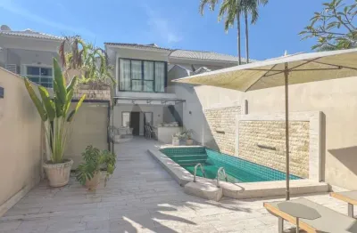 Casa em condomínio de luxo na barra da tijuca, rio de janeiro-rj: 3 quartos, 3 suítes, 300m² de área