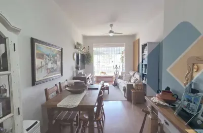 Apartamento à venda em santa rosa, sol da manhã, andar alto e de fundos.