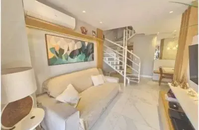 Cobertura à venda em santa rosa, niterói-rj: 3 quartos, 134m² de luxo e conforto!