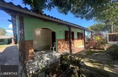 Casa com 2 dormitórios suítes no bairro Lageado, em área rural de Porto Alegre