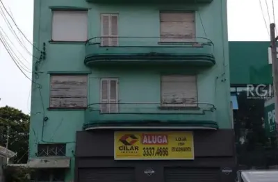 Barracão / Galpão / Depósito à venda na Avenida Cristóvão Colombo, 2442, São João, Porto Alegre