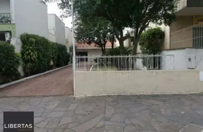 Casa para Venda - 435.6m², 2 dormitórios, 3 vagas - Cristo Redentor