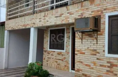 Casa com 4 quartos à venda na Rua Miguel Ascoleze, 155, Vila Nova, Porto Alegre