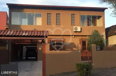 Casa com 4 quartos à venda na Rua Adroaldo Novo Correa, 126, Cavalhada, Porto Alegre