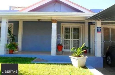 Casa para Venda - 289m², 4 dormitórios, sendo 1 suites, 4 vagas - Cavalhada