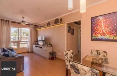 Apartamento com 02 quartos com 01 vaga de garagem coberta e escriturada.