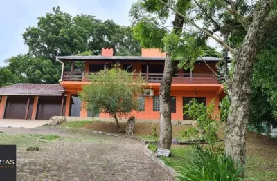 Sobrado para Venda - 200m², 3 dormitórios, sendo 1 suites, 3 vagas - Belém Novo