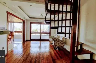 Linda cobertura de 4 dormitórios,1 suíte , 4 banheiros para venda, 4 vagas de garagens cobertas e escrituradas, 1 terraço com deck, piscina e churrasqueira no bairro Jardim Lindóia em Porto Alegre/RS.