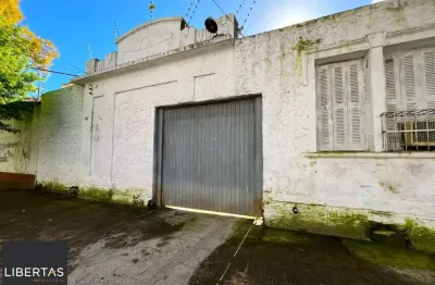 Ponto Comercial com Pátio para 14 Vagas em Local de Alto Fluxo