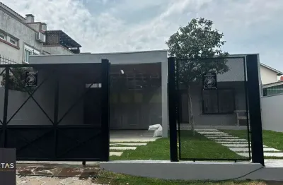 Casa com 3 quartos à venda na Rua Doutor Pereira Neto, 837, Tristeza, Porto Alegre