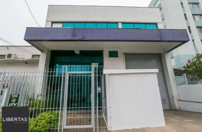 Prédio à venda na Rua Florinha, 49, Cavalhada, Porto Alegre