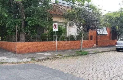 Terreno à venda na Rua Azevedo Sodré, 137, Passo da Areia, Porto Alegre