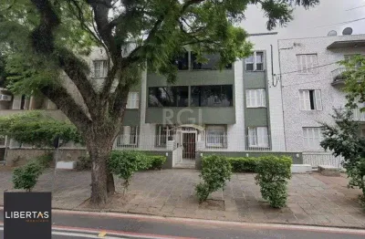 Apartamento amplo e bem localizado de 2 dormitórios+dependência