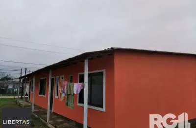 Casa com 2 quartos à venda na Rua Marino Barcelos, 465, Lami, Porto Alegre