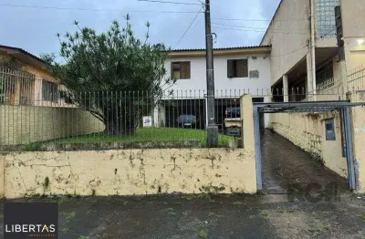 Casa com 3 quartos à venda na Rua Natércia Cunha Veloso, 203, Morro Santana, Porto Alegre