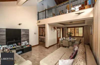 Casa com 3 quartos à venda na Travessa Miguel Pereira, 120, Medianeira, Porto Alegre