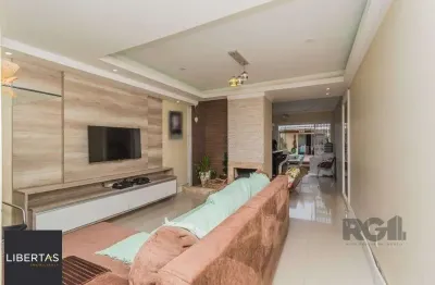 Casa com 3 quartos à venda na Rua Danton Krás Borges, 53, Guarujá, Porto Alegre