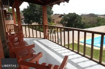 Casa para Venda - 430m², 3 dormitórios, sendo 1 suites, 2 vagas - Vila Nova