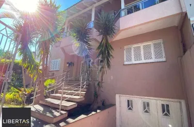 Casa para comprar com 4 dormitórios, 458 m² - Chácara das Pedras - Porto Alegre