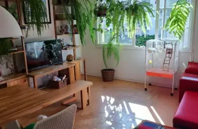 Apartamento com 3 quartos à venda na Avenida Cristóvão Colombo, 1377, Floresta, Porto Alegre