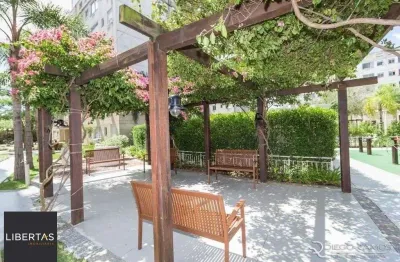 Apartamento 02 dormitórios com garagem escriturada no Bairro Ipanema