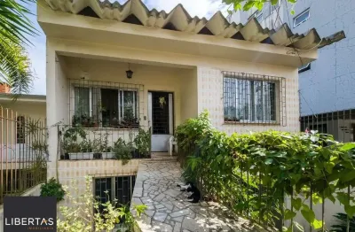 Casa para Venda - 210m², 3 dormitórios, sendo 1 suites, 2 vagas - Tristeza