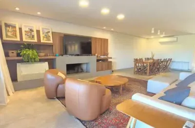 Casa em condomínio fechado com 3 quartos à venda na Avenida Juca Batista, 9000, Belém Novo, Porto Alegre