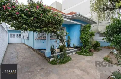 Casa com 3 quartos à venda na Rua Germano Hasslocher, 235, Azenha, Porto Alegre