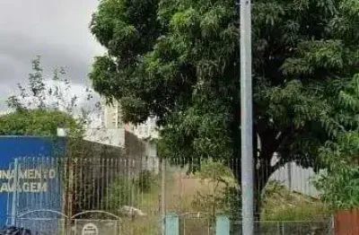 Excelente terreno de esquina medindo 252,8m²,  ideal para comércio. Poucos metros da Assis brasil. Localizado, Av. João Wallig - Passo da Areia