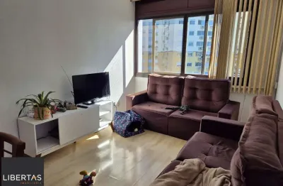 Apartamento com 2 quartos à venda na Avenida Bento Gonçalves, 1617, Santo Antônio, Porto Alegre
