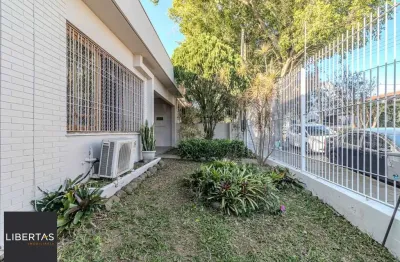 Casa com 3 quartos à venda na Rua Magalhães Calvet, 160, Sarandi, Porto Alegre