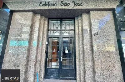 Apartamento com 4 quartos à venda na Avenida Alberto Bins, 456, Centro Histórico, Porto Alegre