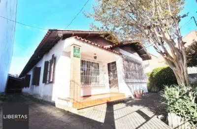 Casa com 4 quartos à venda na Avenida Niterói, 527, Medianeira, Porto Alegre