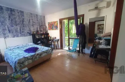 Casa com 3 quartos à venda na Rua São Simão, 363, Bom Jesus, Porto Alegre