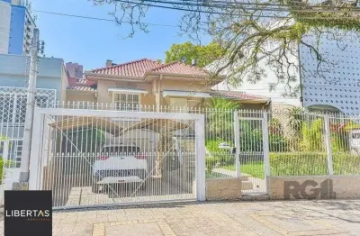 Casa com 4 quartos à venda na Rua Coronel Corte Real, 950, Petrópolis, Porto Alegre