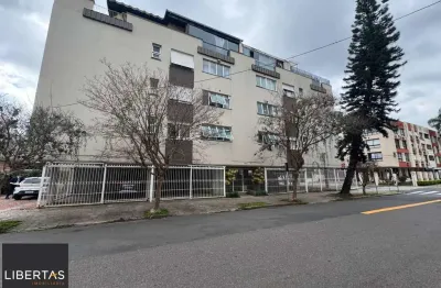 **Cobertura de 2 Quartos e 3 vagas de garagem no bairro Petrópolis, Porto Alegre, RS**