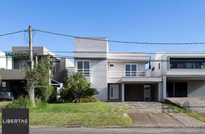 Casa em condomínio fechado com 4 quartos à venda na Avenida Juca Batista, Belém Novo, Porto Alegre