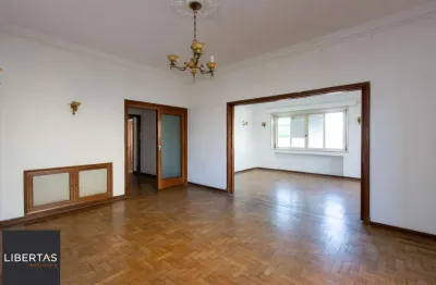 Apartamento para Venda - 238m², 3 dormitórios, sendo 1 suites, 1 vaga - Floresta