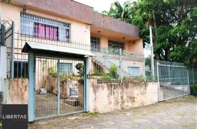 Casa para Venda - 423.16m², 4 dormitórios, sendo 1 suites, 4 vagas - Glória